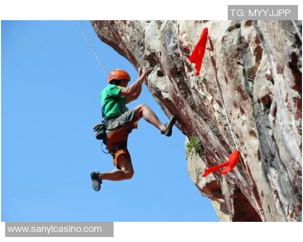 2026年3月份新闻对话攀岩高手周敏分享她的攀岩生涯与心路历程